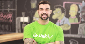Thiago Lima, da LinkApi, traz 4 lições sobre crescimento e venda do negócio